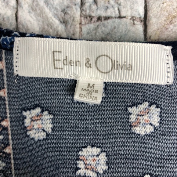 Anthropologie Eden & Olivia Navy Print Top - Picture 3 of 4